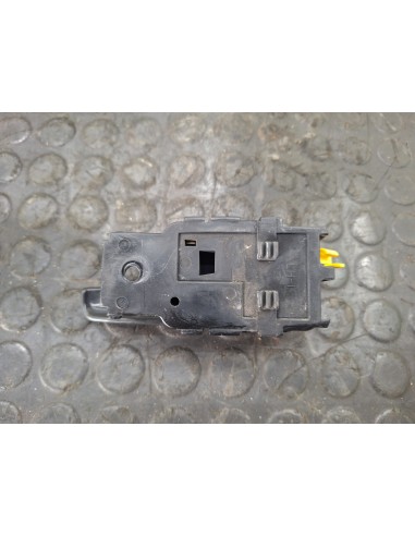 [112071] MANETA INTERIOR DELANTERA IZQUIERDA -...