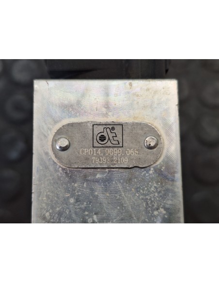 [111968] VALVULA - VOLVO FH 12 ASTA 2001 E2 / E3