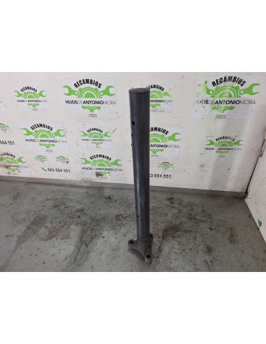 [111892] SOPORTE GUARDABARRO - MERCEDES ACTROS...