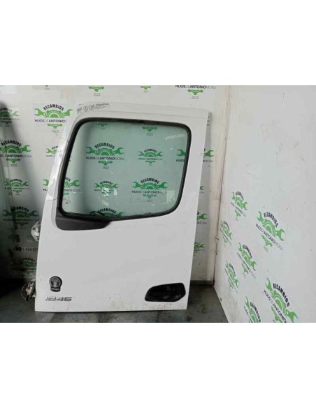 [111889] PUERTA DELANTERA IZQUIERDA - MERCEDES ACTROS 5 L-FAHRERHAUS 2-ACHSER BM 963