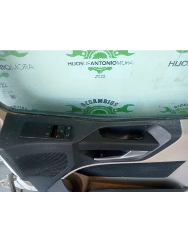 [111888] PUERTA DELANTERA DERECHA - MERCEDES...