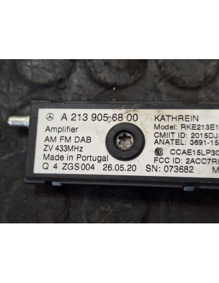 [111862] AMPLIFICADOR DE ANTENA - MERCEDES ACTROS 5 L-FAHRERHAUS 2-ACHSER BM 963