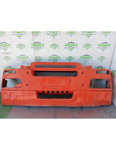 [111829] PARAGOLPES DELANTERO - IVECO STRALIS (AS) (01/2012 - 01/2019)