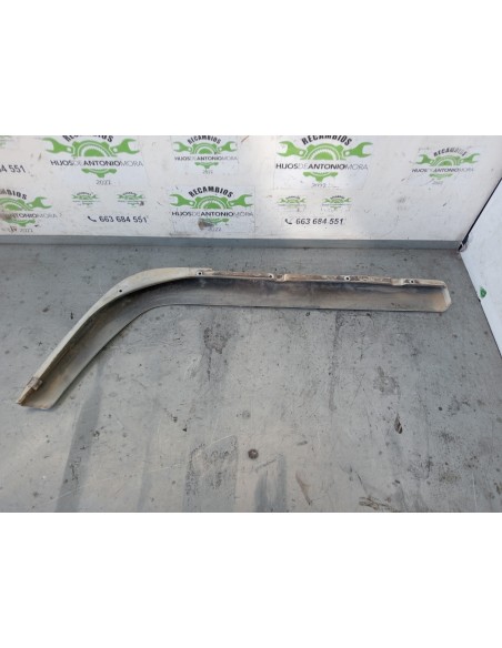 [111784] ALETIN DELANTERO DERECHO - VOLVO FL 7