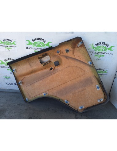 [111780] GUARNECIDO PUERTA DELANTERA DERECHA -...