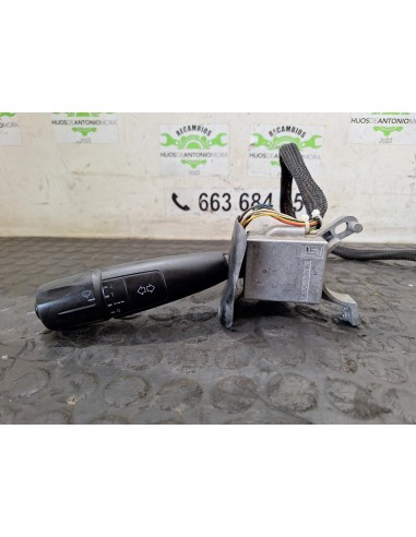 [111742] MANDO LUCES/LIMPIA/INTERMITENCIA - DAF...