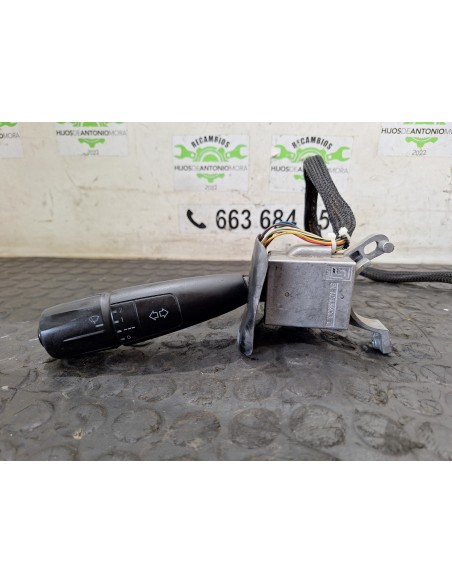 [111742] MANDO LUCES/LIMPIA/INTERMITENCIA - DAF SERIE XF EURO 6 (01/2013 - ...)