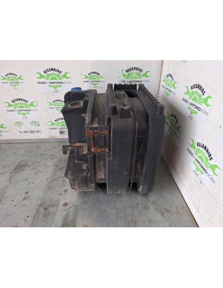 [111704] DEPOSITO ADBLUE - IVECO STRALIS (AS) (01/2012 - 01/2019)