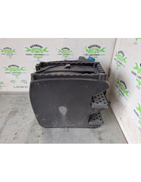 [111704] DEPOSITO ADBLUE - IVECO STRALIS (AS) (01/2012 - 01/2019)