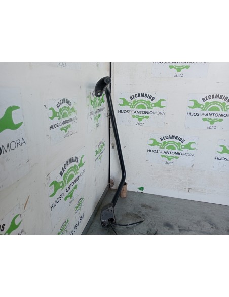[111670] SOPORTE ESPEJO DERECHO - MERCEDES ATEGO 6-CIL.4X2/BM 970,2,4-6