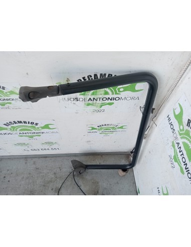 [111670] SOPORTE ESPEJO DERECHO - MERCEDES...