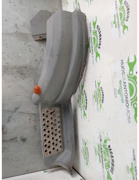 [111668] GUARDABARROS BAJO CABINA DERECHO - MERCEDES ATEGO 6-CIL.4X2/BM 970,2,4-6