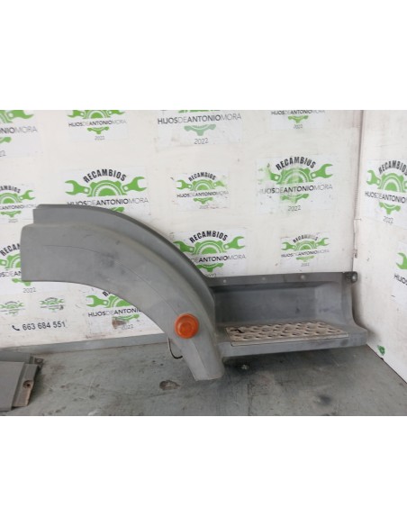 [111668] GUARDABARROS BAJO CABINA DERECHO - MERCEDES ATEGO 6-CIL.4X2/BM 970,2,4-6