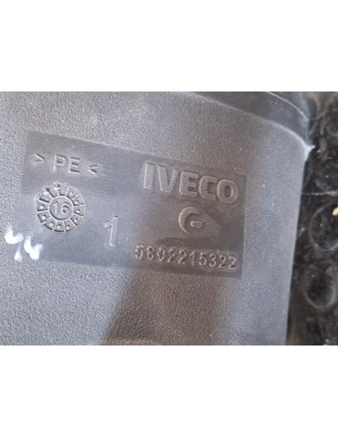 [111649] CAJA FILTRO AIRE - IVECO STRALIS (AS)...