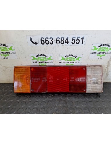 [111625] CUBIERTA / TULIPA PILOTO TRASERO -...