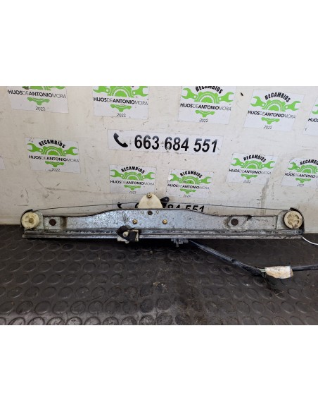 [111623] ELEVALUNAS DELANTERO DERECHO - NISSAN ATLEON