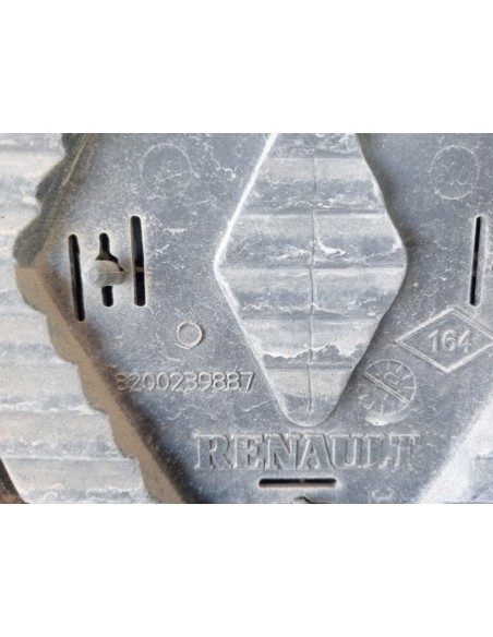 [111603] REJILLA DELANTERA - RENAULT MASCOTT (01/2000 - 01/2006)