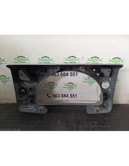 [111500] MOLDURA CUADRO INSTRUMENTOS - IVECO STRALIS (AS) (01/2012 - 01/2019)