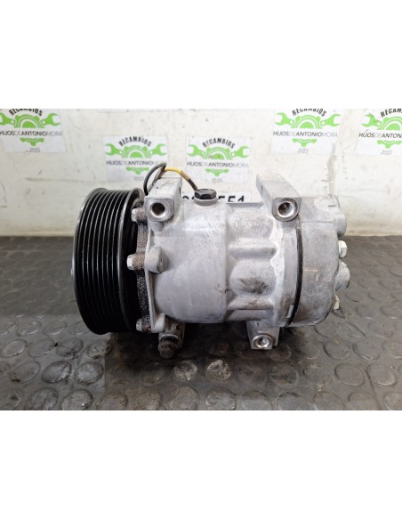 [111445] COMPRESOR AIRE ACONDICIONADO - VOLVO FH 12 ASTA 2001 E2 / E3