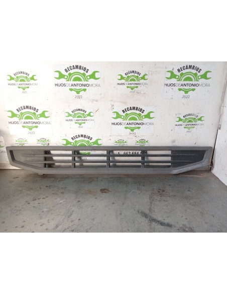 [111413] REJILLA PARAGOLPES DELANTERO - VOLVO FH 13