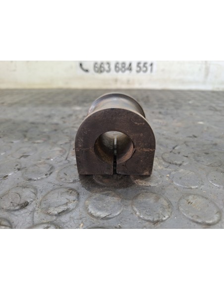 [111399] SOPORTE BARRA ESTABILIZADORA - NISSAN CABSTAR E (01/2002 - 12/2003)
