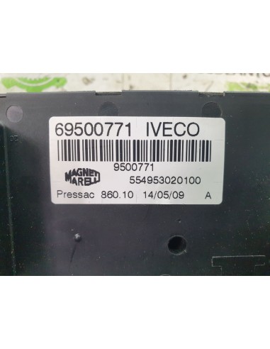 [00126408] CAJA RELES / FUSIBLES - IVECO DAILY...