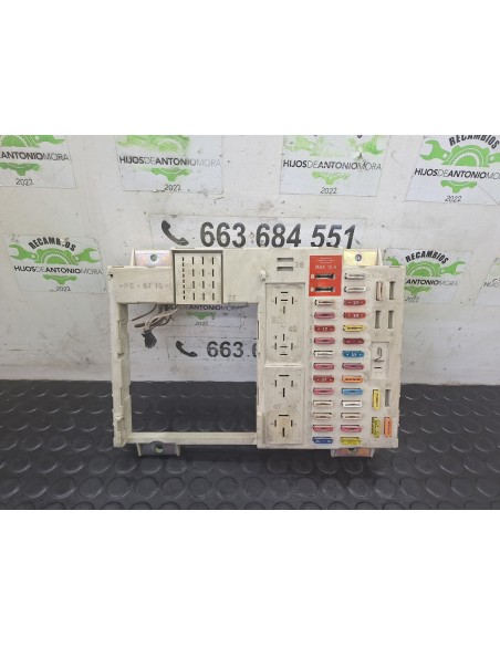 [114030] CAJA RELES / FUSIBLES - MAN TG - A 35.XXX