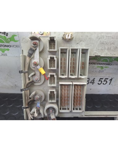 [114030] CAJA RELES / FUSIBLES - MAN TG - A 35.XXX