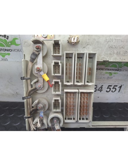 [114030] CAJA RELES / FUSIBLES - MAN TG - A 35.XXX