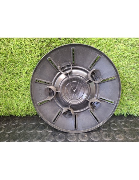 [113966] TAPACUBOS - VOLKSWAGEN CRAFTER (01/2019 - ...)