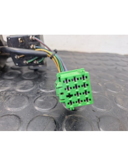 [113481] MANDO LIMPIA - VOLVO FH XXX (01/2006 - 01/2013)