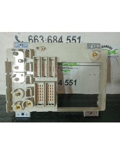 [113176] CAJA RELES / FUSIBLES - MAN TGX 35.XXX (01/2007...