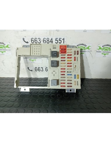 [113176] CAJA RELES / FUSIBLES - MAN TGX 35.XXX...