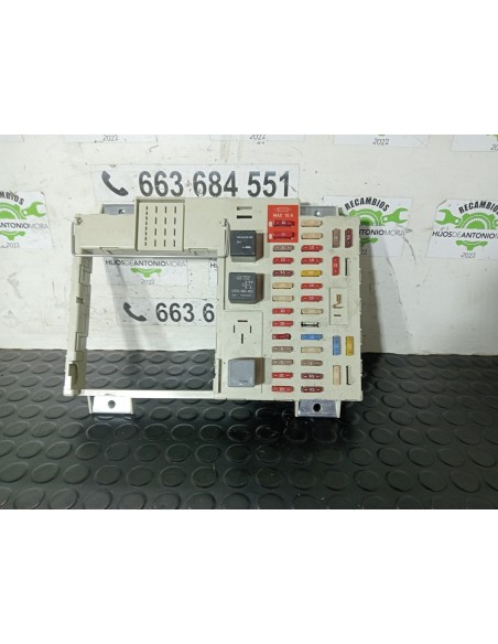 [113176] CAJA RELES / FUSIBLES - MAN TGX 35.XXX (01/2007 - ...)