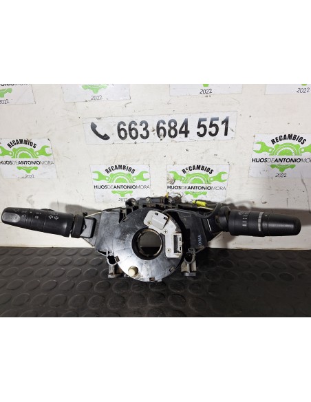 [113033] MANDO VOLANTE - RENAULT MAXITY (01/2007 - 01/2011)