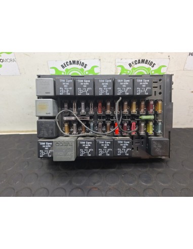 [112479] CAJA RELES / FUSIBLES - IVECO...