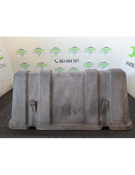 [112348] TAPA BATERIA - IVECO EUROCARGO TECTOR (01/2001 - 12/2003)