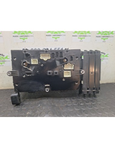 [112117] CAJA RELES / FUSIBLES - MERCEDES...