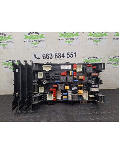 [112117] CAJA RELES / FUSIBLES - MERCEDES...