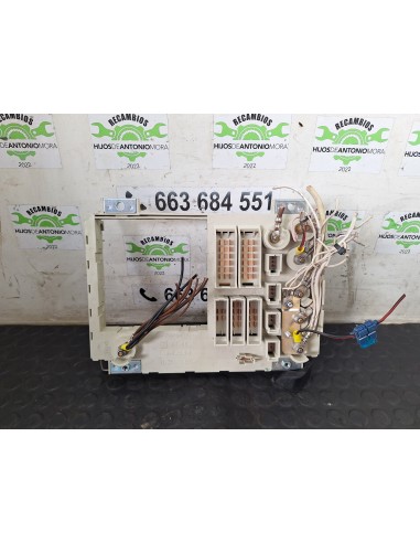 [112107] CAJA RELES / FUSIBLES - MAN TGX 35.XXX...