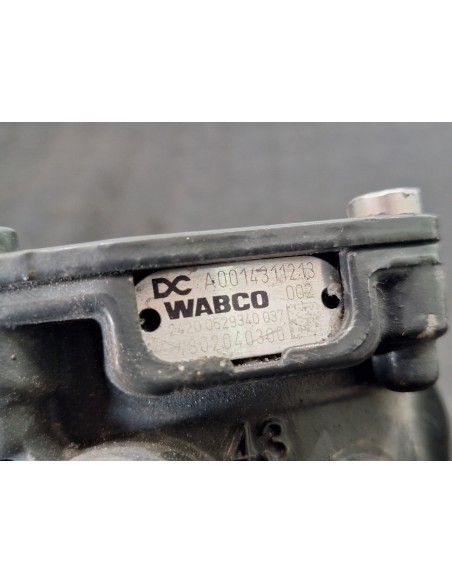 [112098] VALVULA CONTROL REMOLQUE - MERCEDES ACTROS 5 L-FAHRERHAUS 2-ACHSER BM 963