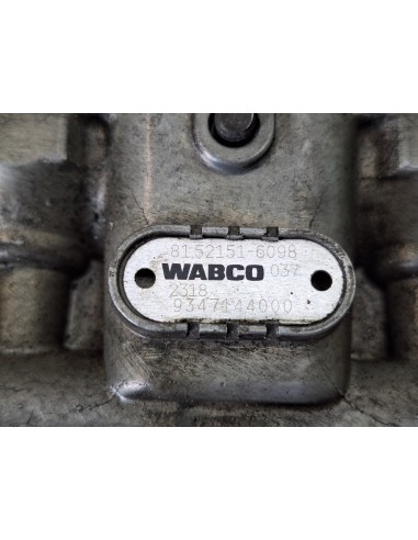 [111789] VALVULA 4 VIAS - MAN TGX 35.XXX...