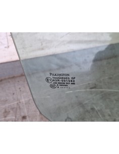 [111650] LUNA DELANTERA IZQUIERDA - NISSAN CABSTAR E...