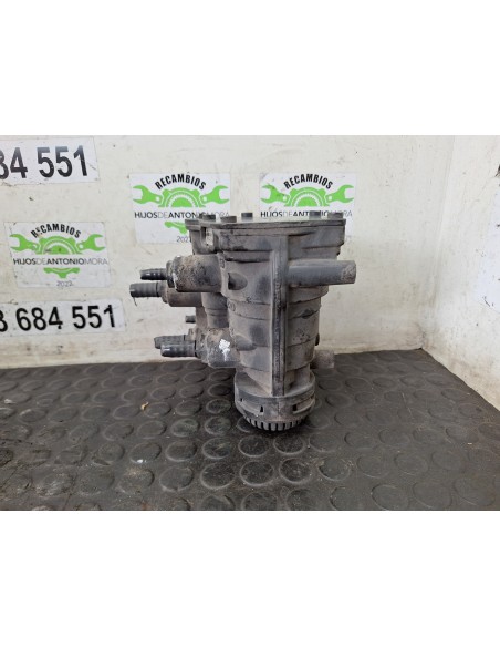 [111438] VALVULA CONTROL REMOLQUE - MERCEDES ACTROS 5 L-FAHRERHAUS 2-ACHSER BM 963