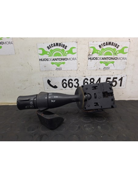 [112473] MANDO LUCES - RENAULT MAGNUM 4XX.18/4XX.26 02 - (01/2001 - 12/2006)