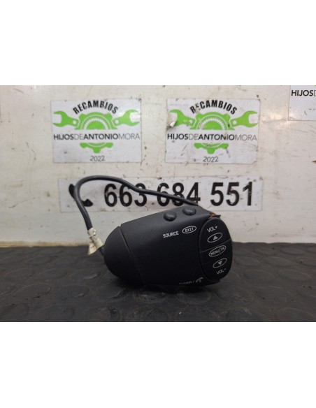 [112470] MANDO VOLUMEN/RADIO - RENAULT MAGNUM 4XX.18/4XX.26 02 - (01/2001 - 12/2006)