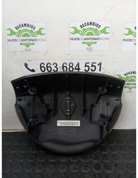 [112464] TAPA VOLANTE - RENAULT MAGNUM 4XX.18/4XX.26 02 - (01/2001 - 12/2006)