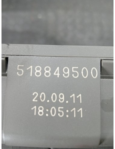 [112458] CAJA RELES / FUSIBLES - RENAULT MAGNUM...