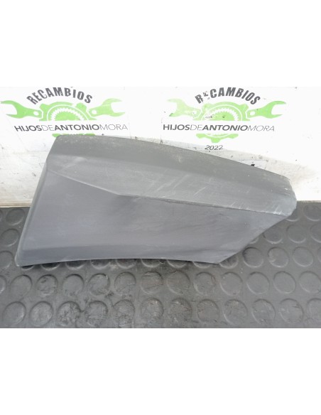 [112181] MOLDURA - MERCEDES SPRINTER 02.00 - CAJA CERRADA (01/1999 - 01/2006)