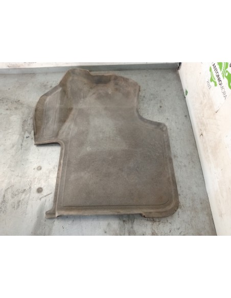 [112174] ALFOMBRA GUATA SUELO - MERCEDES SPRINTER 02.00 - CAJA CERRADA (01/1999 - 01/2006)